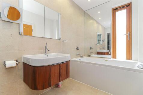 En Suite Bathroom