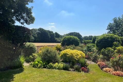 Garden &amp; View