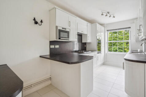 Kitchen/Breakfast Rm