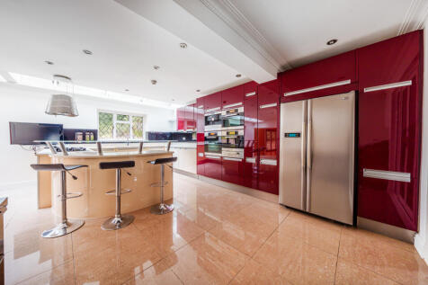 Kitchen/Breakfast Rm
