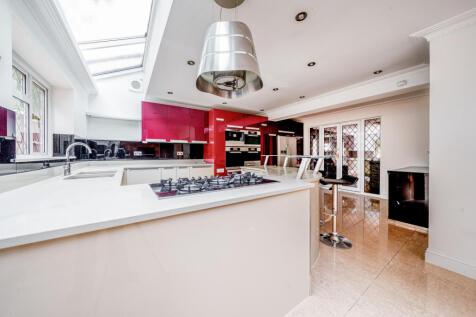 Kitchen/Breakfast Rm