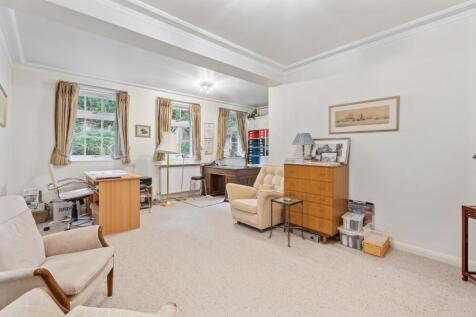 Study / Bedroom