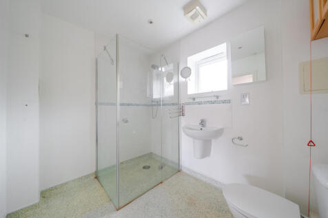 Ensuite Shower Room