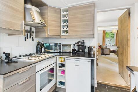Kitchen/Breakfast Rm