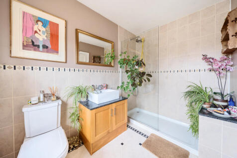 Ensuite Shower Room