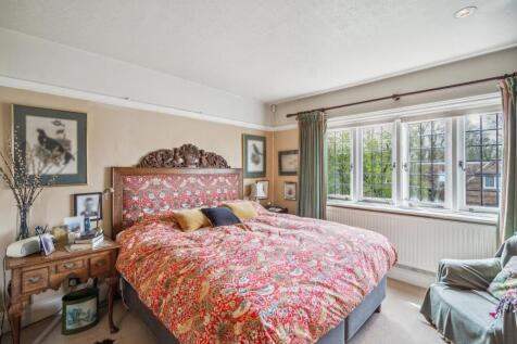 Bedroom (18)