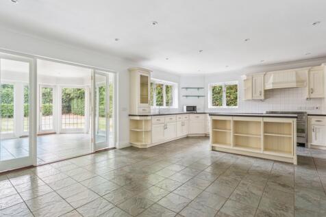 Kitchen/ Breakfast