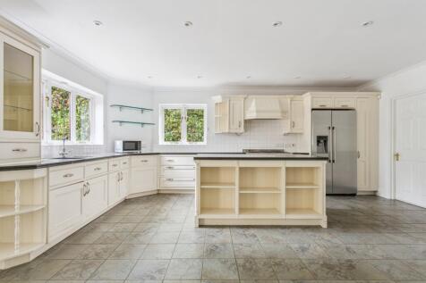 Kitchen/ Breakfast