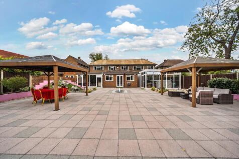 1329659-4-68a2f80...