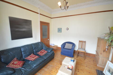 Living room 2