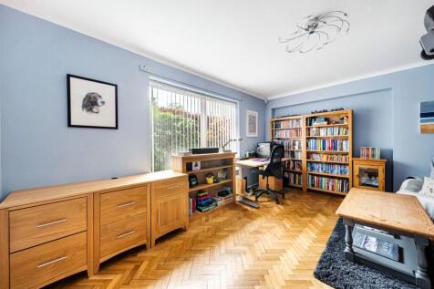 Property Image 8