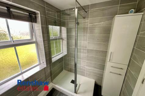 SHOWER (2)