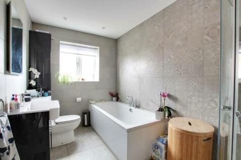 Bathroom &amp; w.c