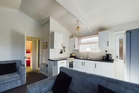 Open Plan Kitchen/Reception Room