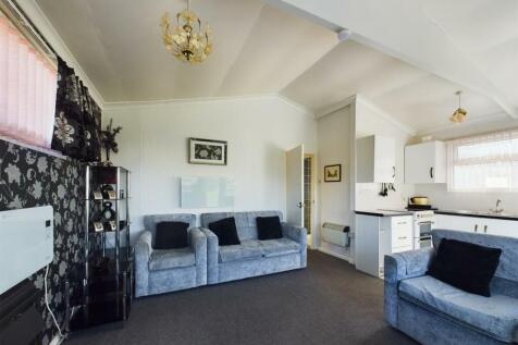 Open Plan Kitchen/Reception Room