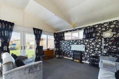 Open Plan Kitchen/Reception Room