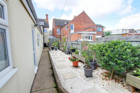 Courtyard Garden