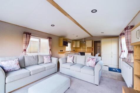 Open Plan Kitchen/Reception Room