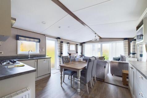 Open Plan Kitchen/Reception Room