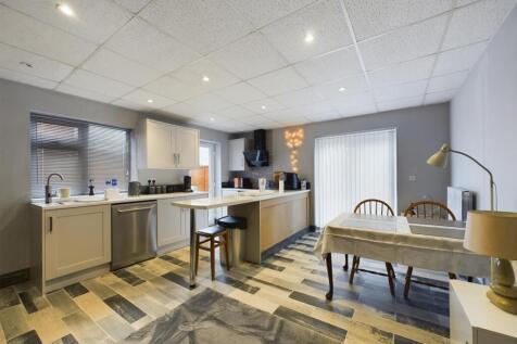 Annex Kitchen/Dining/Reception room