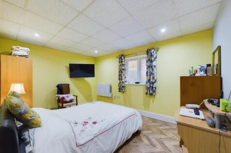Annex bedroom 1
