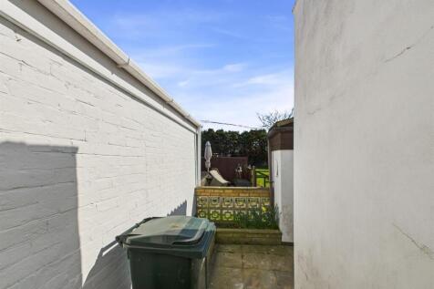 Courtyard Garden