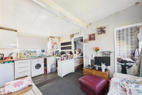 Kitchen/Lounge