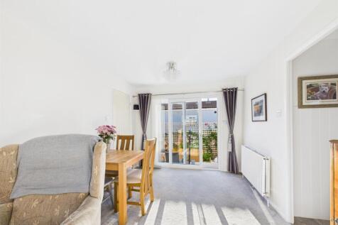 Reception Room/Dining Area