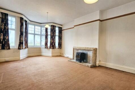 Sitting Room.jpg