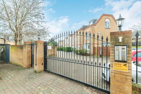 Property Image 16