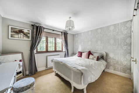 1310546-18-686bd6...