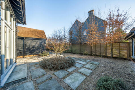 1384316-1-692056e...