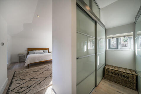 1384316-13-692058...