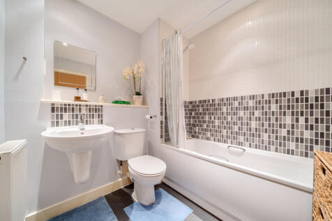 1370718-10-68f666...