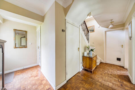 1369346-6-68f0e14...