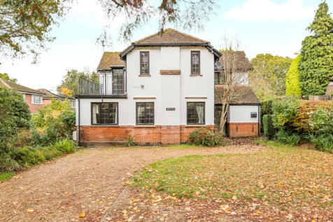 1371204-1-68f7872...