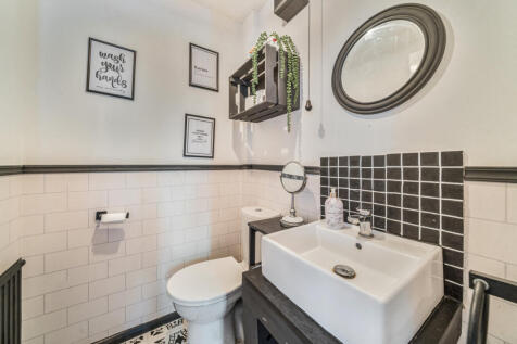 1360568-6-68dc0d9...