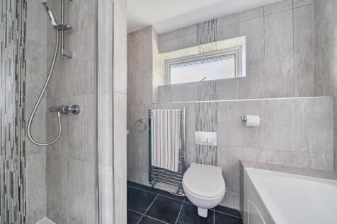 1370769-11-68f761...