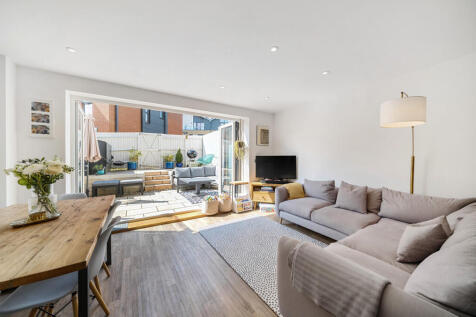 17-68220b9f90594-...