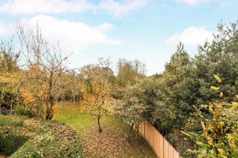 1377031-5-690e03f...