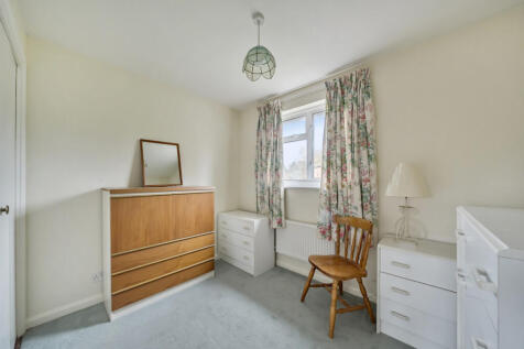 1376730-17-690c89...