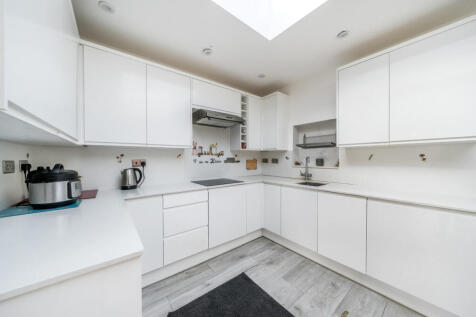 1384920-30-6925d5...