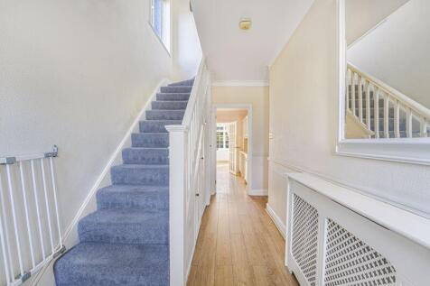 Hallway/ Stairs