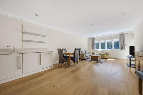 Kitchen / Living