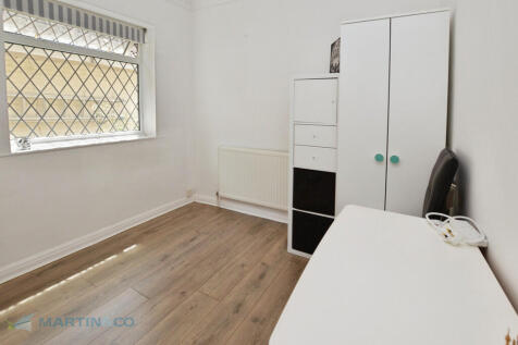 89a9b015-Bedroom ...