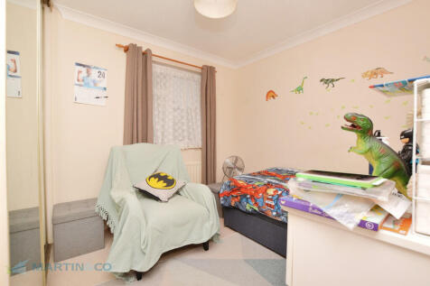 2299b7eb-Bedroom ...