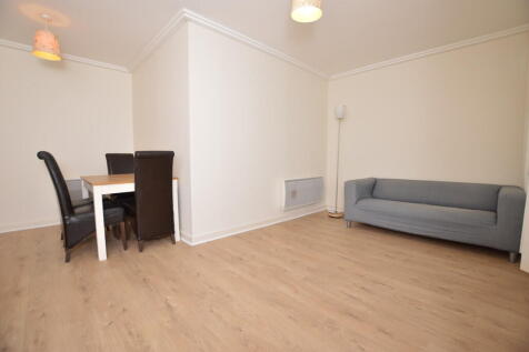 Lounge 2