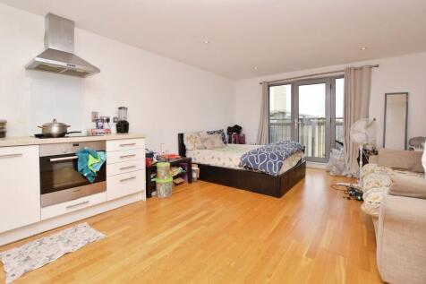 Bedroom lounge
