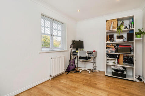 gu216je-fa-dsc041...