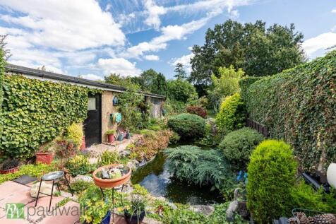 140&#39; Rear Garden